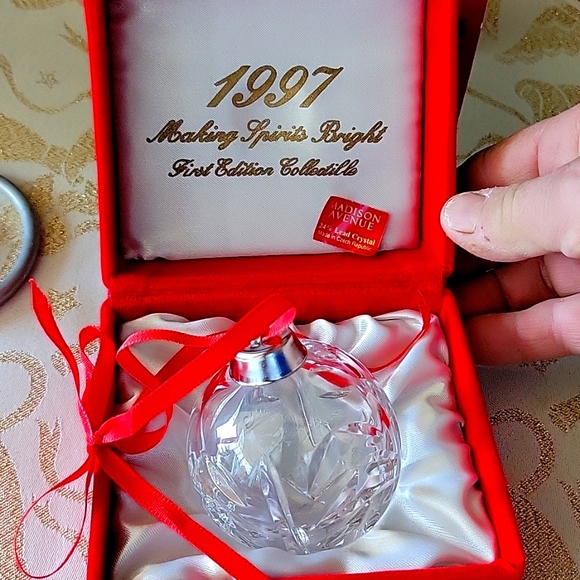 1997 Crystal Ball Christmas Ornament Tree Design Chech Republic - Picture 3 of 5